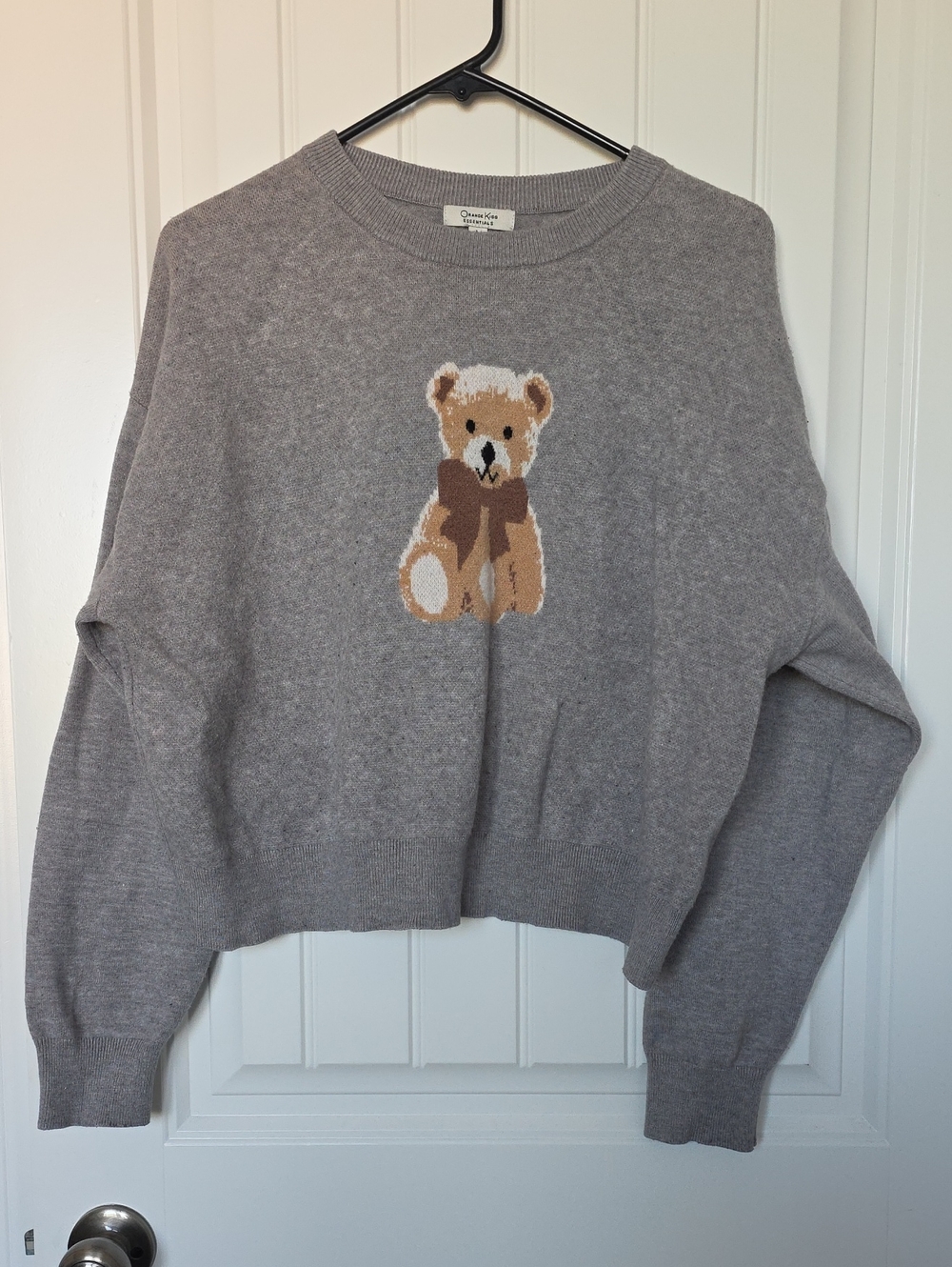 Angel Kiss Gray Teddy Intarsia Crewneck Sweater